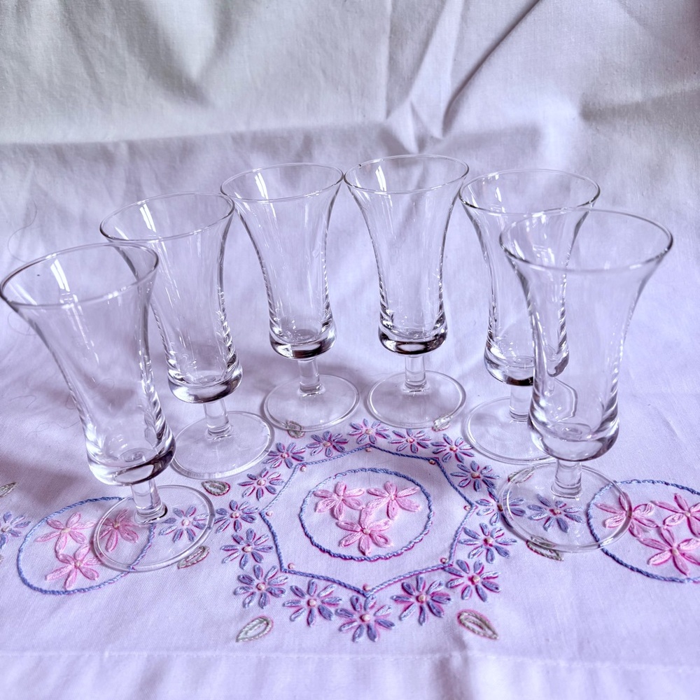 Set of 6 Sparkling Cordial or Liqueur Glasses